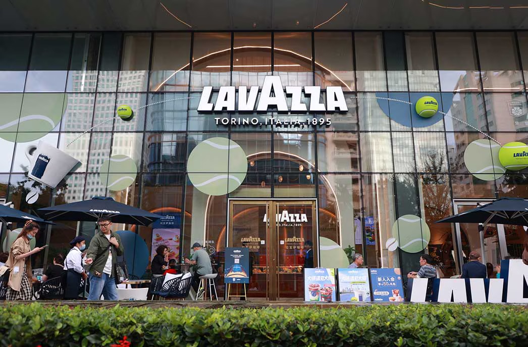 Lavazza Coffee Shop in Shanghai, China 上海