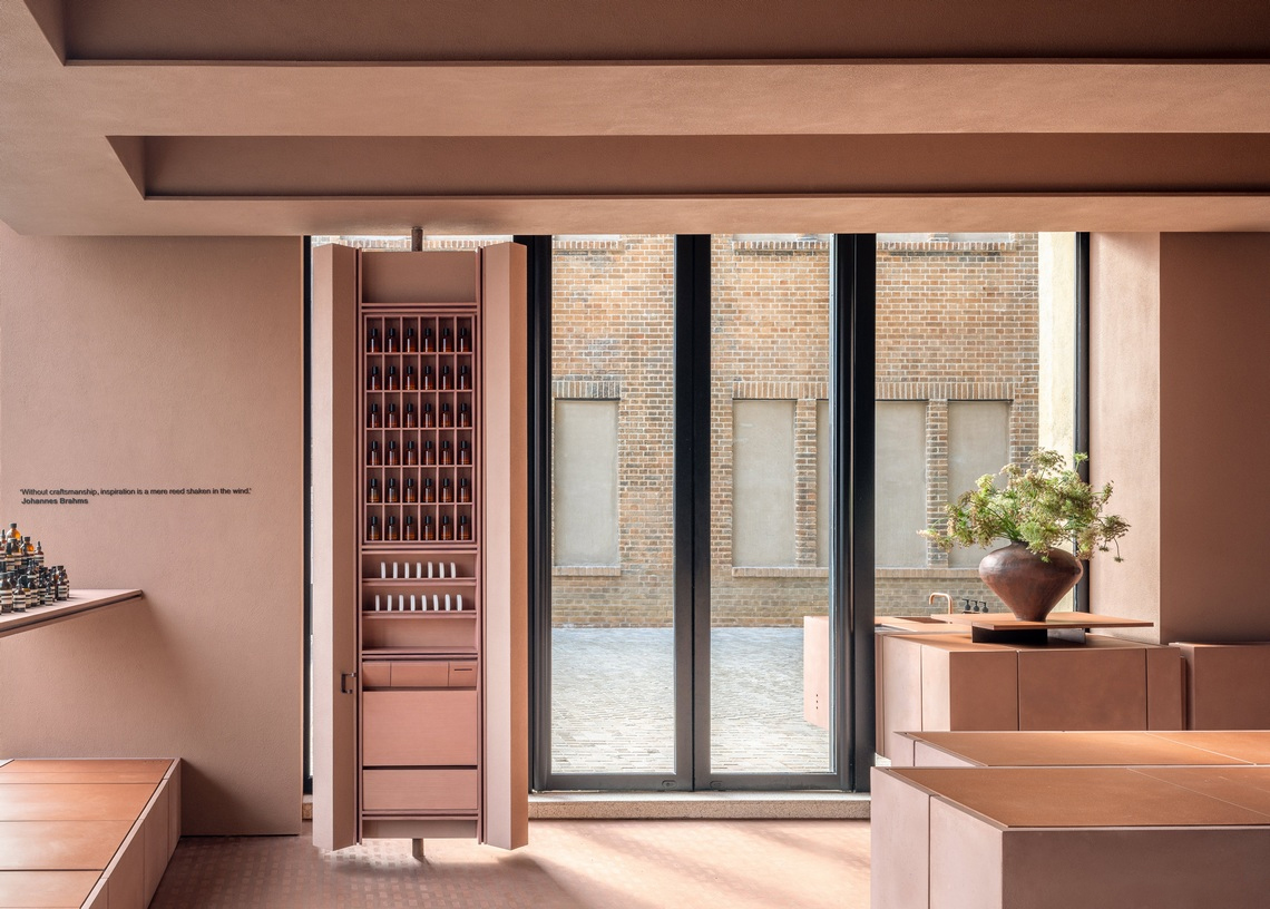 Cosmetics Shop Furniture