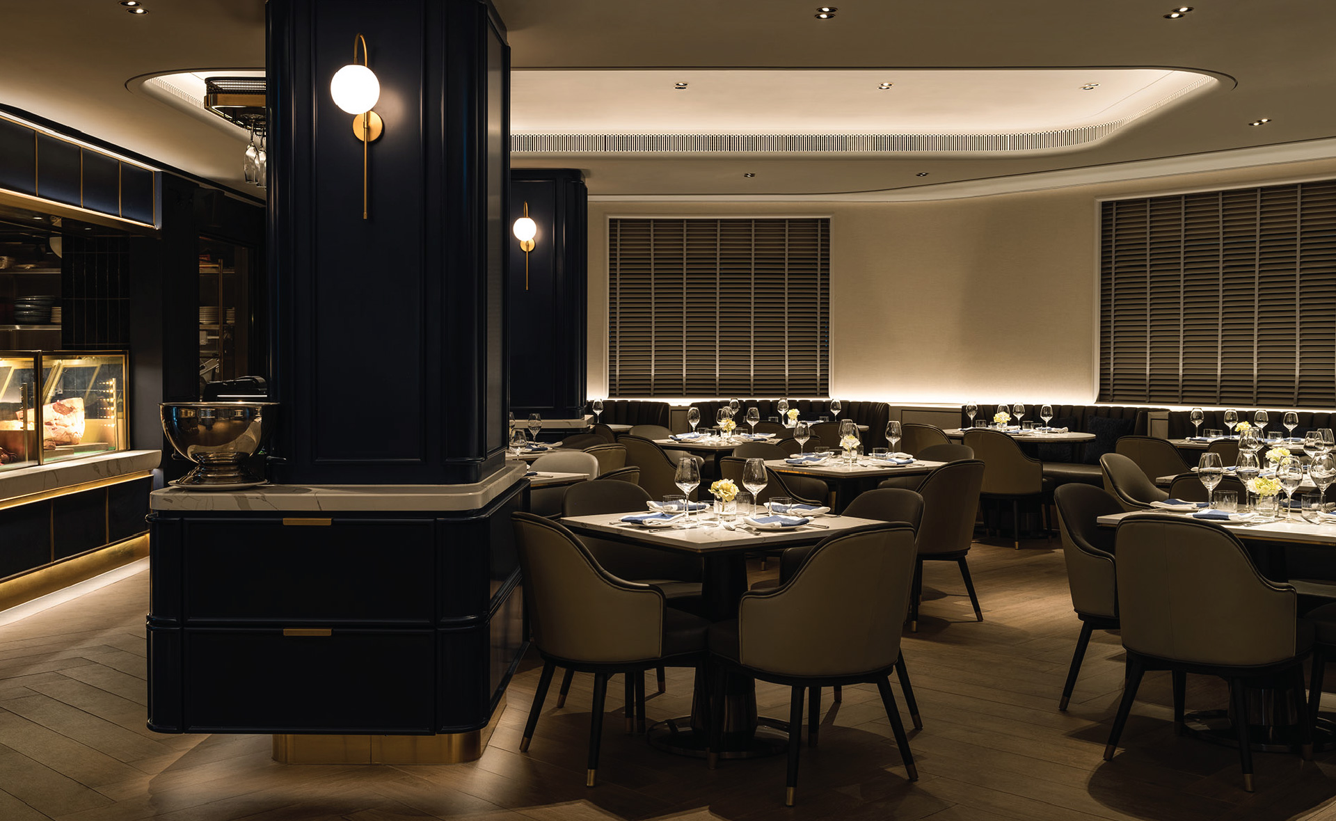 Brasserie furniture customize