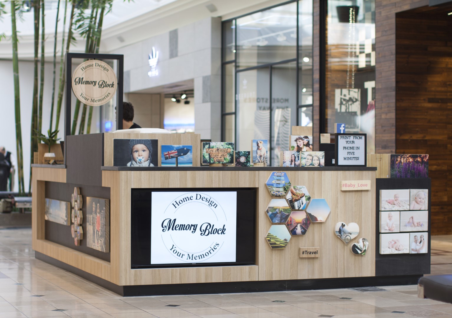 memory album kiosk, photo album kiosk