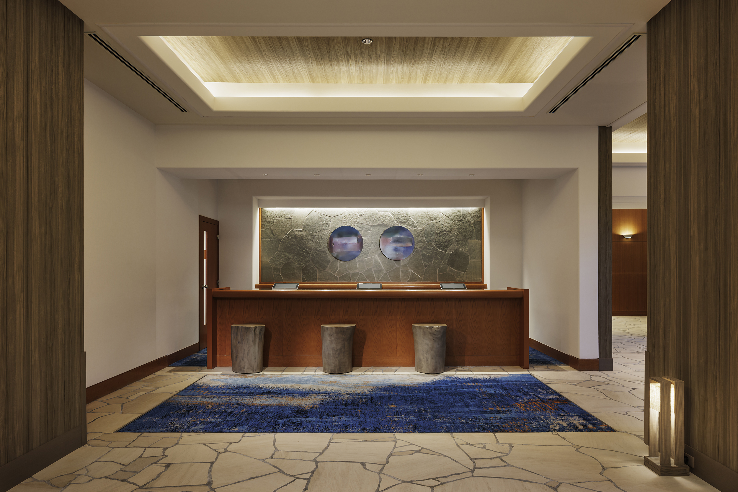 RESORT Hotel Reception Counter