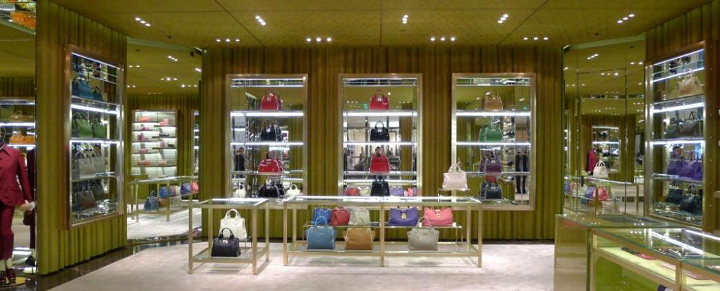 prada luxury female fashion shop