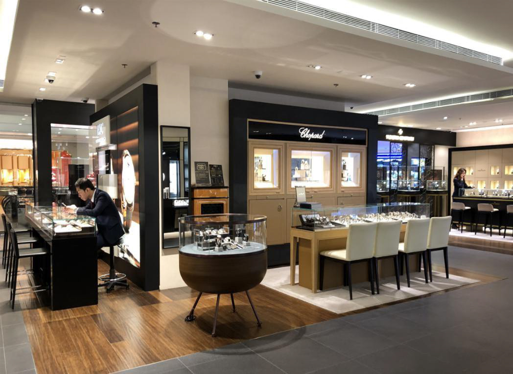 chopard watch store