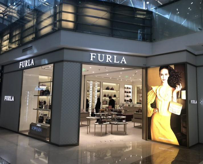 furla bags and wallets shop