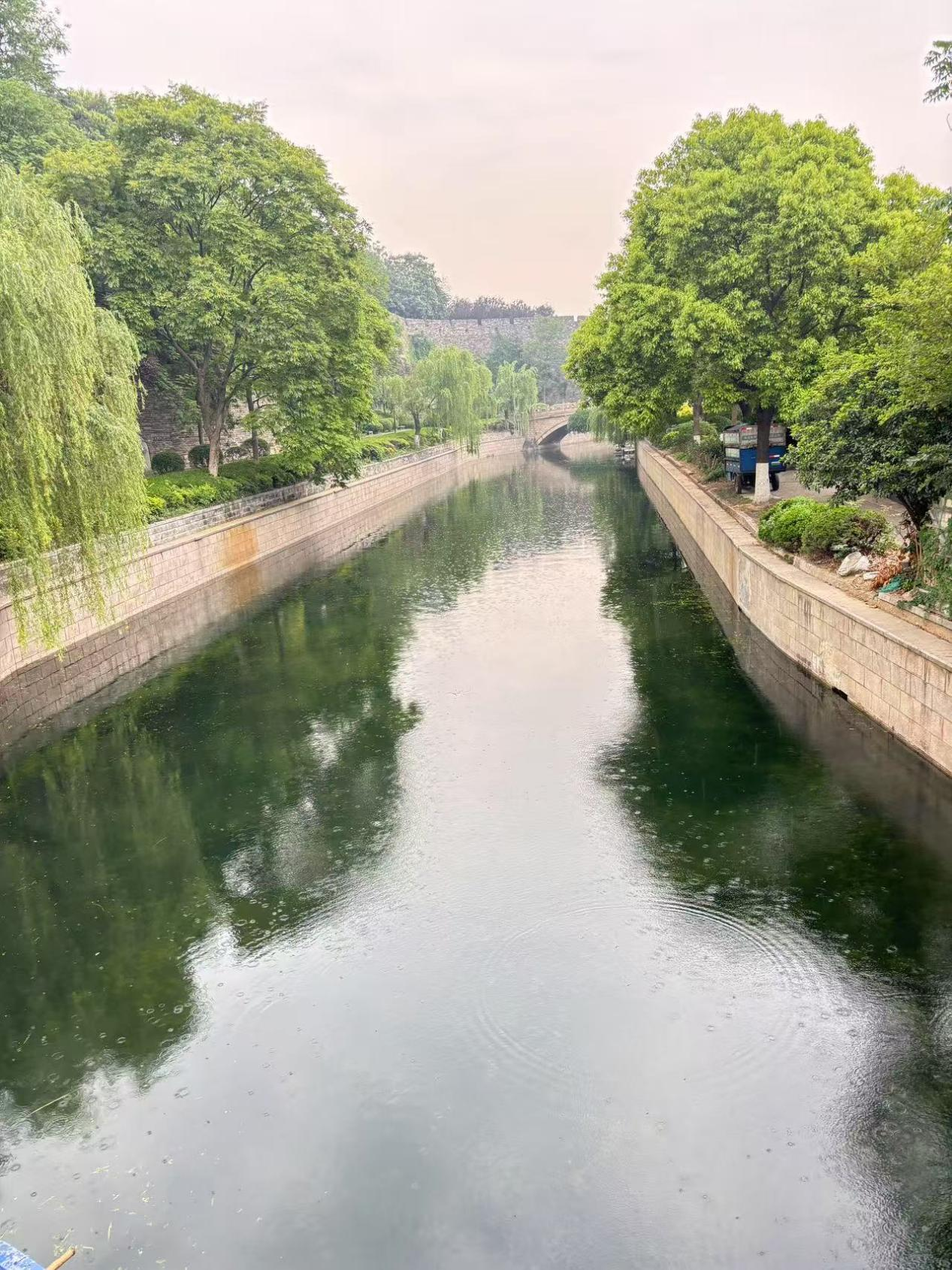清理后的西北护城河
