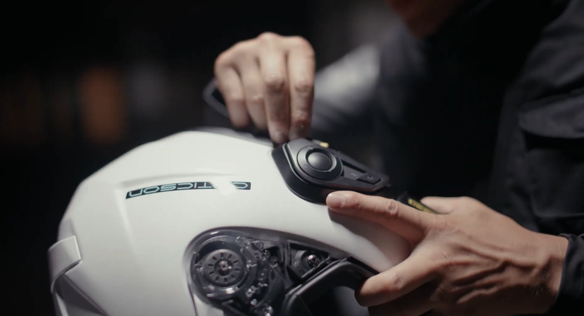 新款 头盔 HUD SHOEI  SHOEI OPTICSON 机车 摩托车 装备