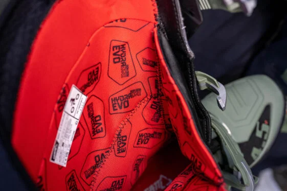 新款 摩托车 机车 骑行靴 拉力靴 骑行装备