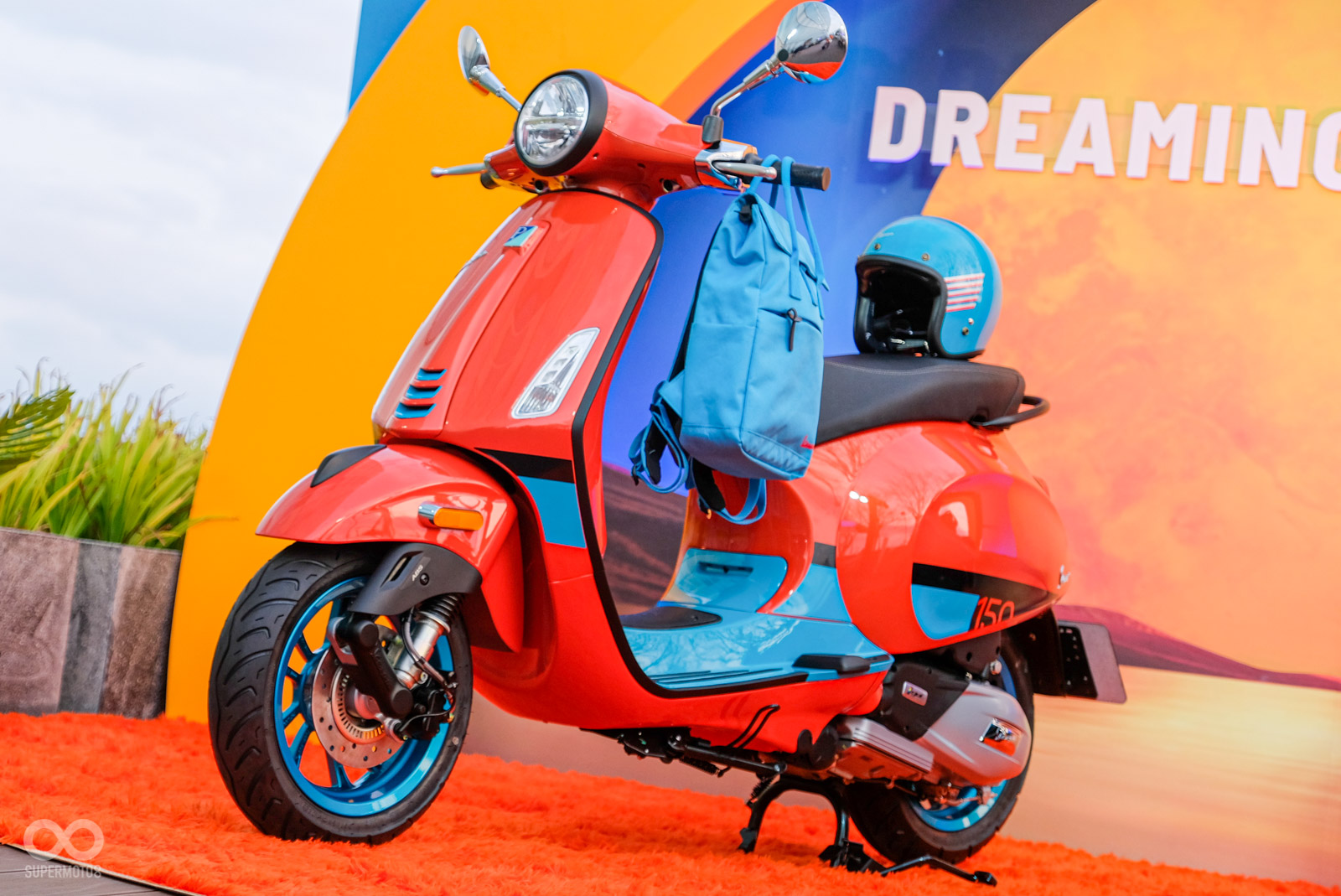 新款 机车 摩托车 踏板车 Vespa 限量款