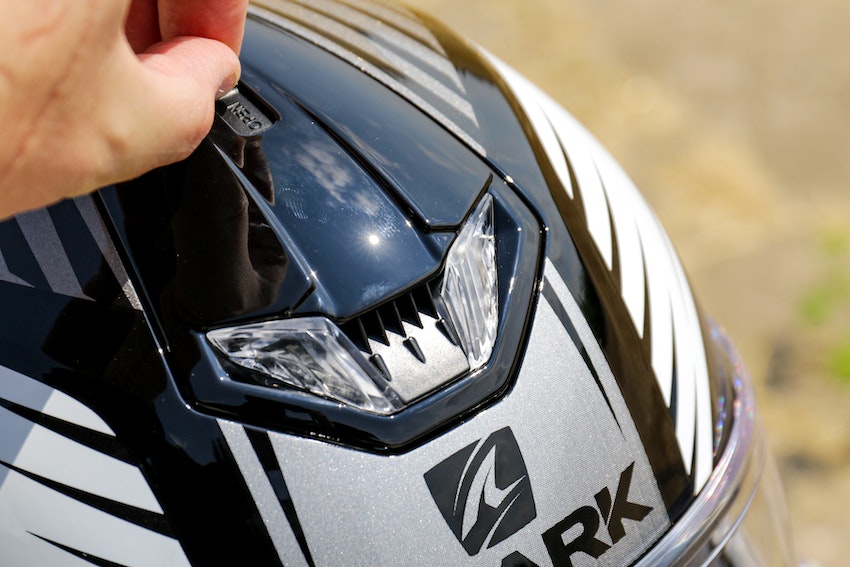 鲨鱼、头盔、机车装备、摩托车、新款