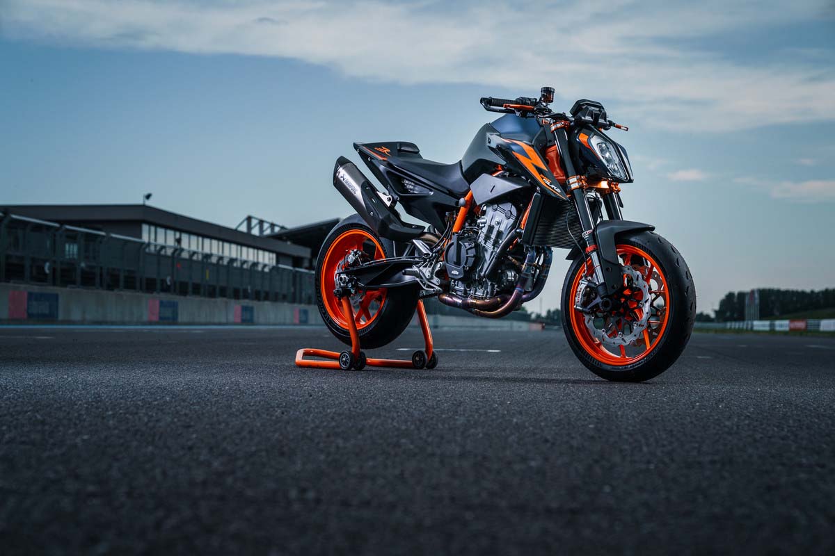 新款 机车 摩托车 KTM 2023  KTM890  发动机 LC8c发动机
