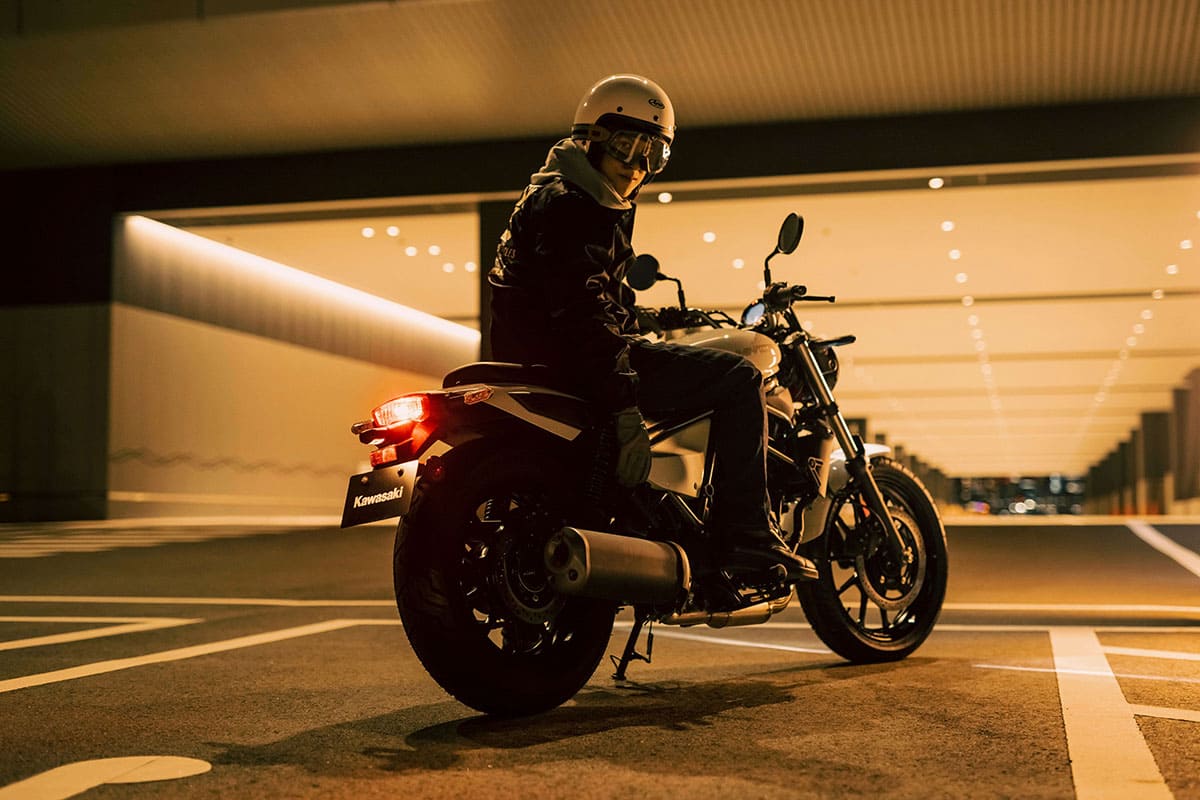 新款 机车 摩托车 美式街车 川崎 ELIMNATOR