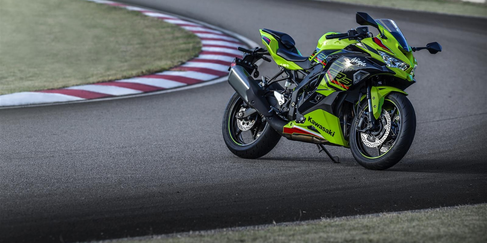 新款 机车 摩托车 川崎 仿赛ZX-4RR车型