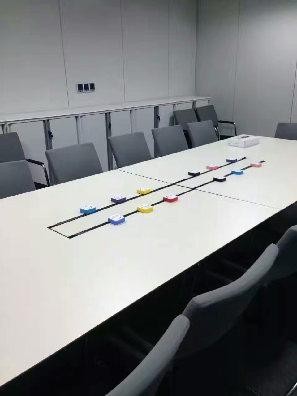 艾宝沃,XPOWER移动电力系统,移动插座,郑州xpower智能移动电力系统,河南轨道插座