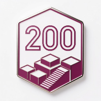 磐达教育成人中文“系统掌握包”徽章图标，200小时课程，可家庭共享。