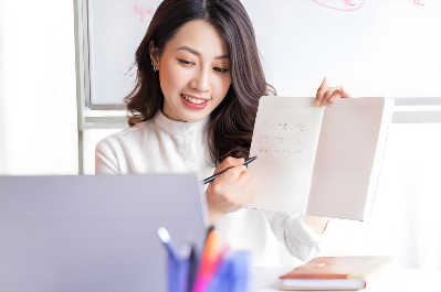 パンダ語学学校 2021年 OMOオンライン授業強化イメージ