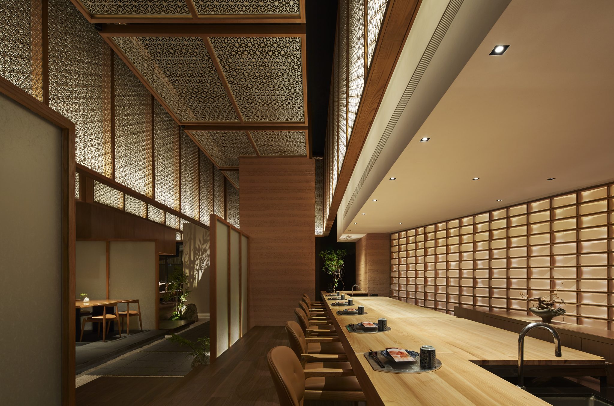 Japanese Bar & Restaurant Interior Furniture Custom