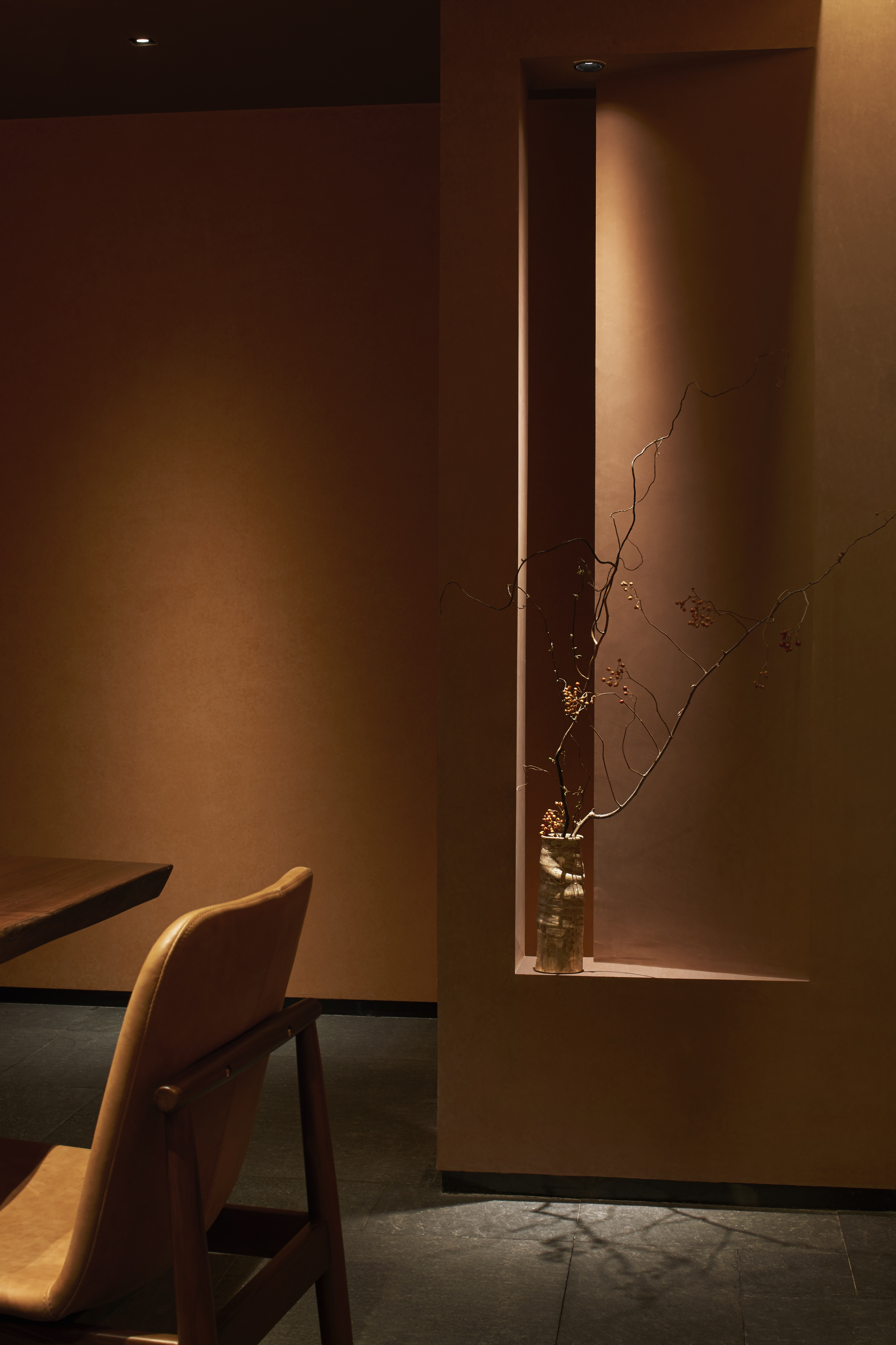 Japanese Bar & Restaurant Interior Furniture Custom