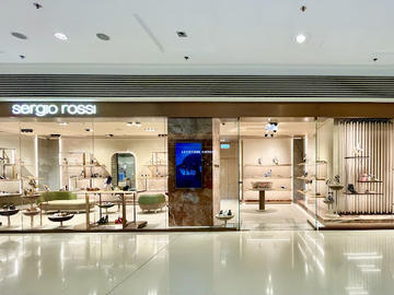 Sergio Rossi Shoe Store Fit-out