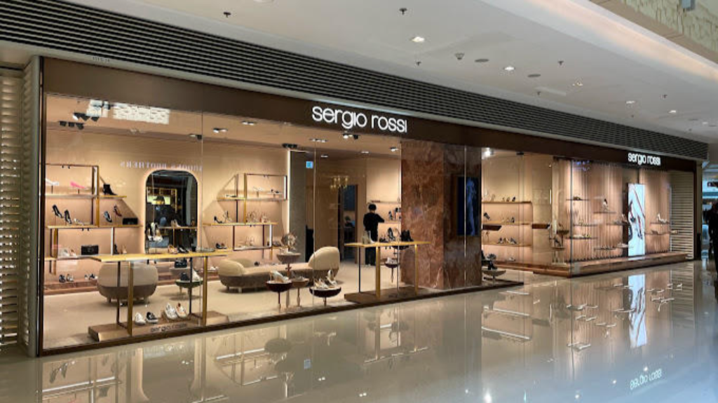 Sergio Rossi Luxury Shoes Shop Interior Design and Shop Fit-out