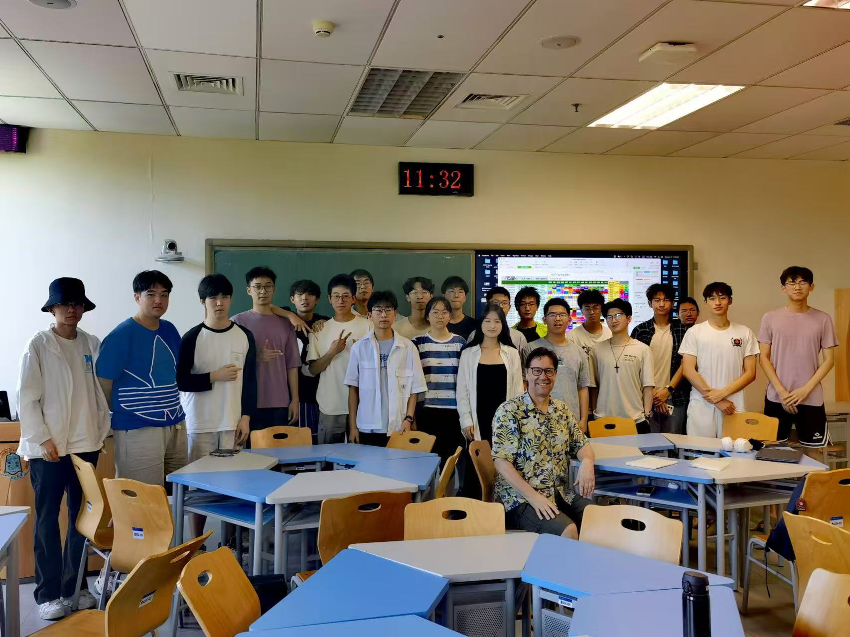 Foreign Teacher Class - Course Works 