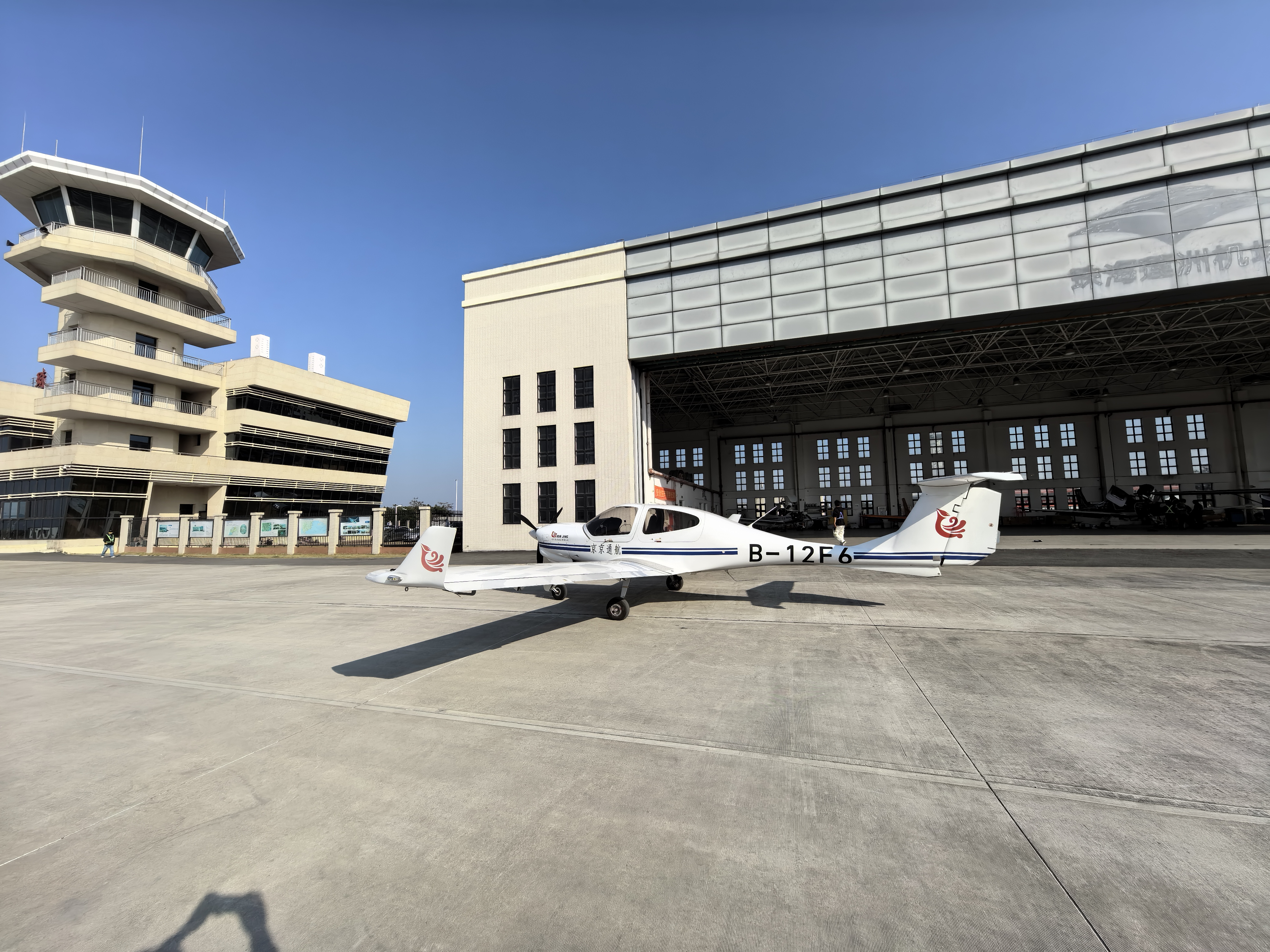 2021 Diamond DA40NG