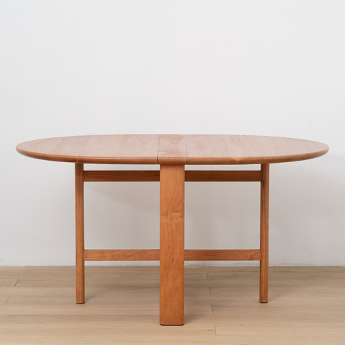 素元家具 | 胶囊餐桌 | 小户型可折叠椭圆餐桌1.4m 实木 现代简约