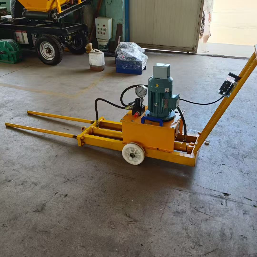 小型液压涨拉机