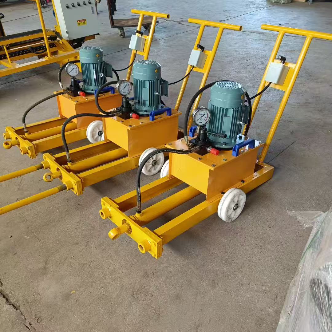 小型液压涨拉机