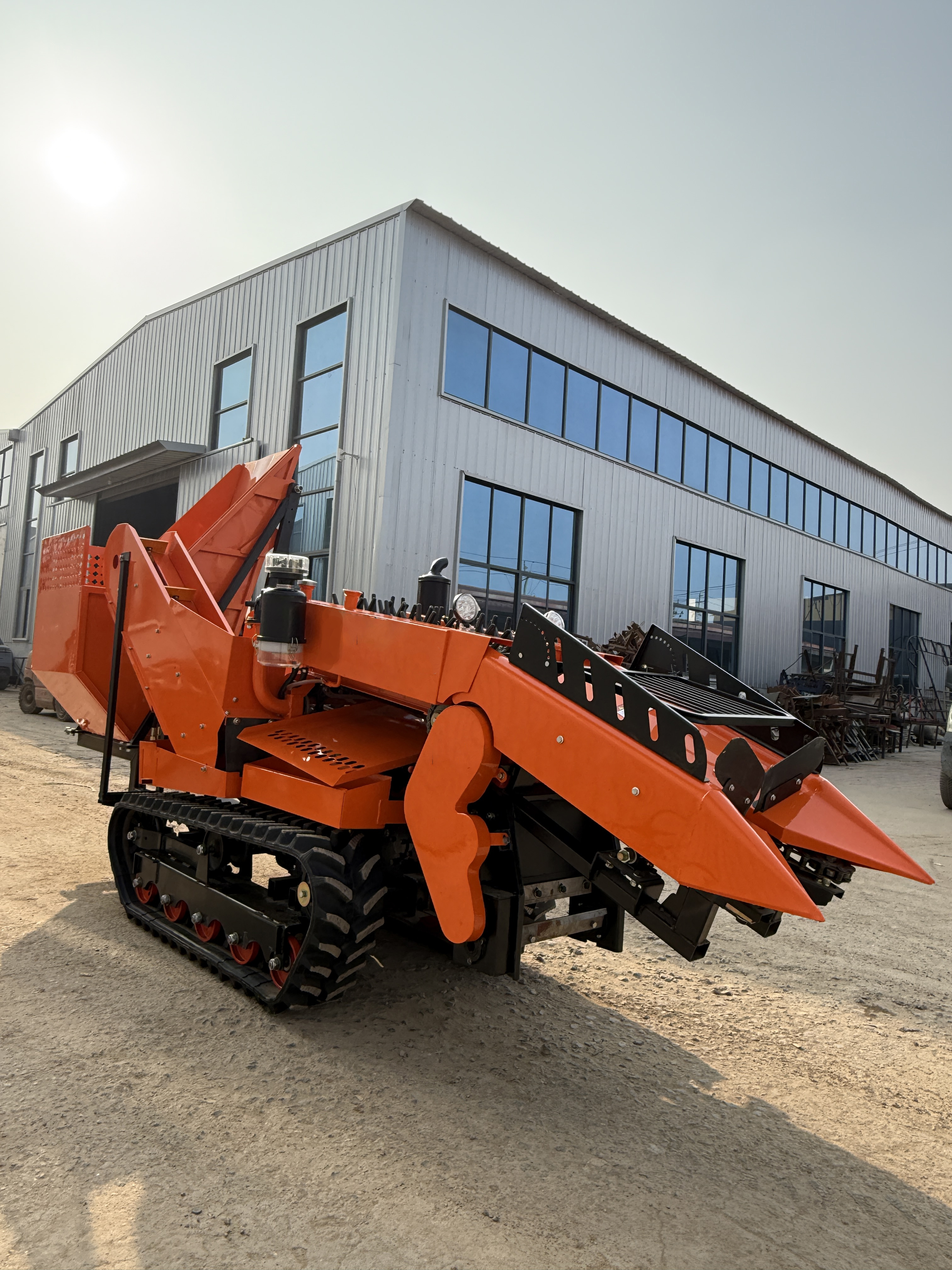 Single-Row Corn Harvester