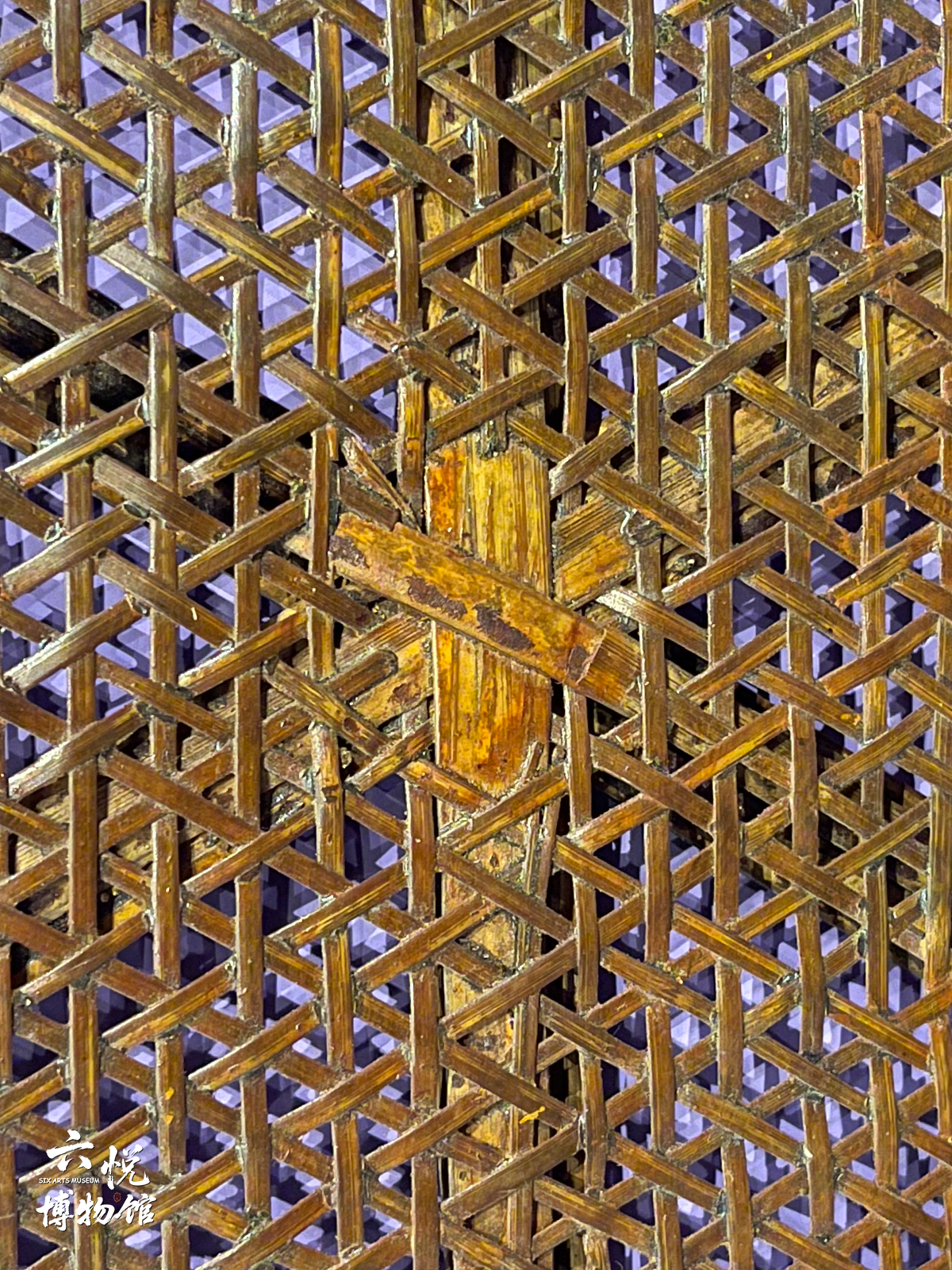 broken image