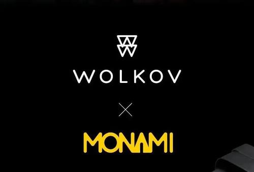 MONAMI x WOLKOV 联名限量款双面时尚腕表Tetsuo