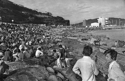 氹仔小潭山隧道對出岸邊, Shoreside Near Tunel do Taipa, 1981