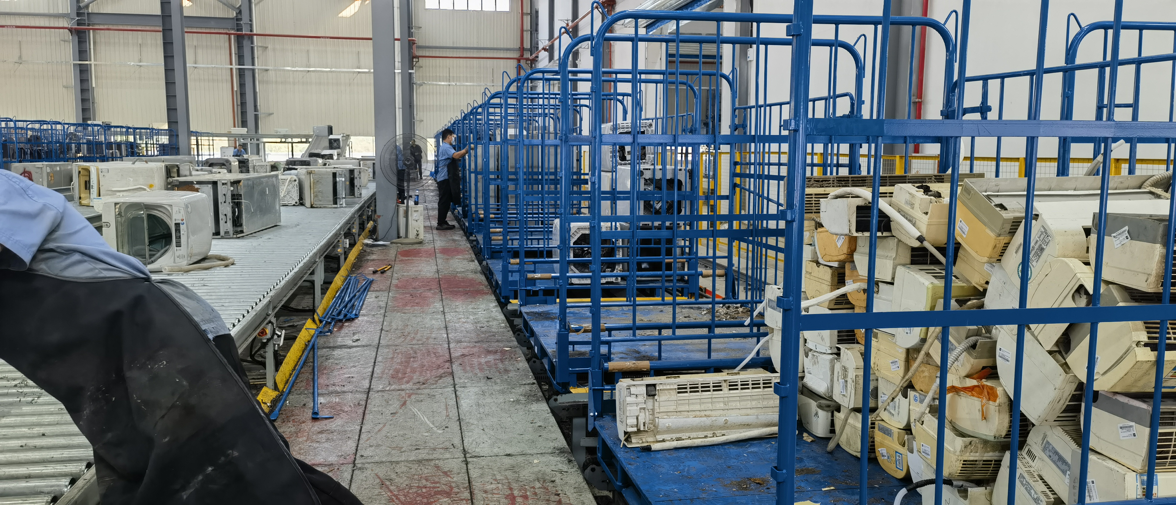 used appliance storage cage; wire mesh container; white goods recycling; e-waste recycling; reverse logistics