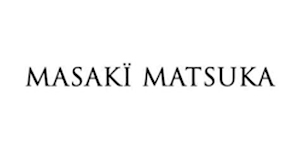 MASAKI MATSUKA品牌源于日本，风靡一时。后被美国“Barbara International Fashion Group”（芭芭拉国际时尚集团）收购。在美国及全世界广受热爱时尚的女性青睐，品牌的积极簇拥者不乏国际名流，王室公主、好莱坞演员、模特、歌手等。