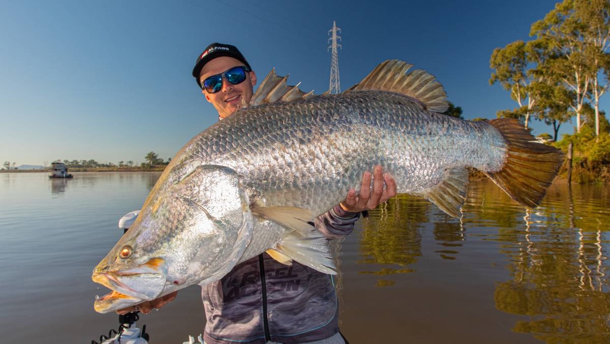 【鱼钓频道】船钓 Barramundi 尖吻鲈 | 澳大利亚 凯恩斯 Cairns 站 - 海钓生活方式 河轮...