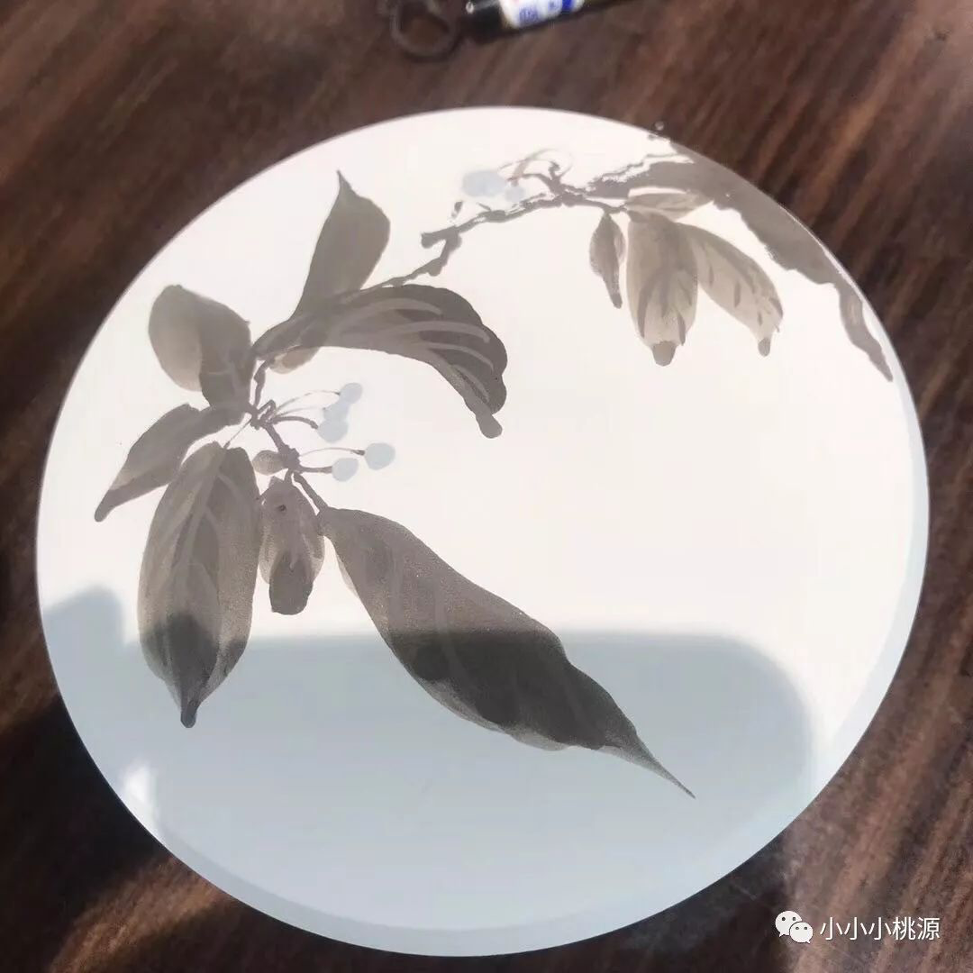 印泥盒，刚画完的样子