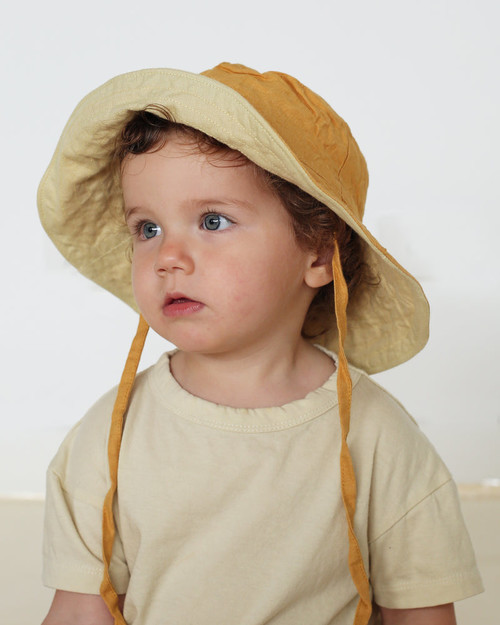 SUMMER AND STORM - BABY SUN HAT WITH TIES - SUNSHINE