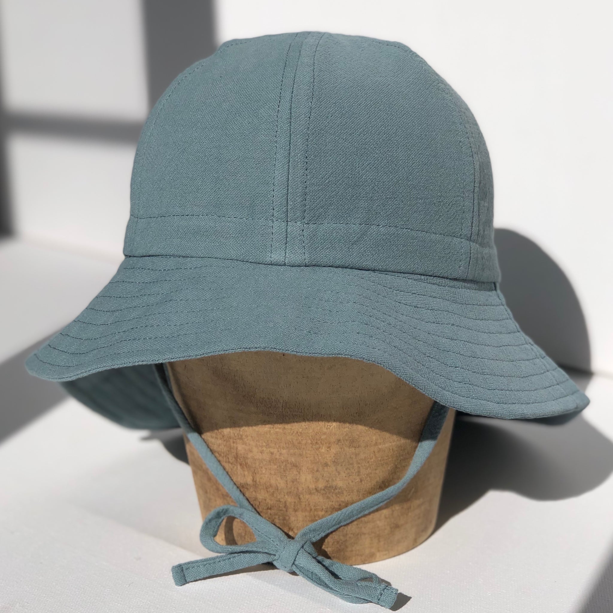 FINI THE LABEL-  fini. floppy - blue（ pre order 预购 ）