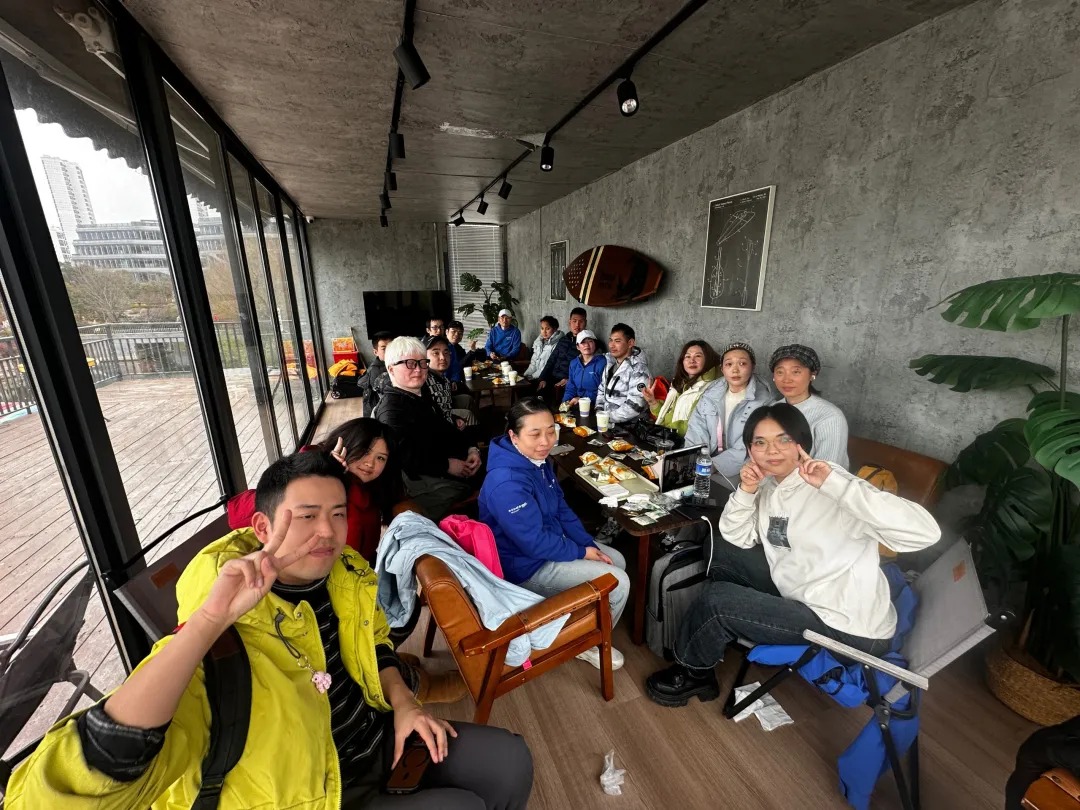 视障融合就业共创沙龙参加者合影 Group photo of the participants of the inclusive employment co-creation salon for persons with visual impairment