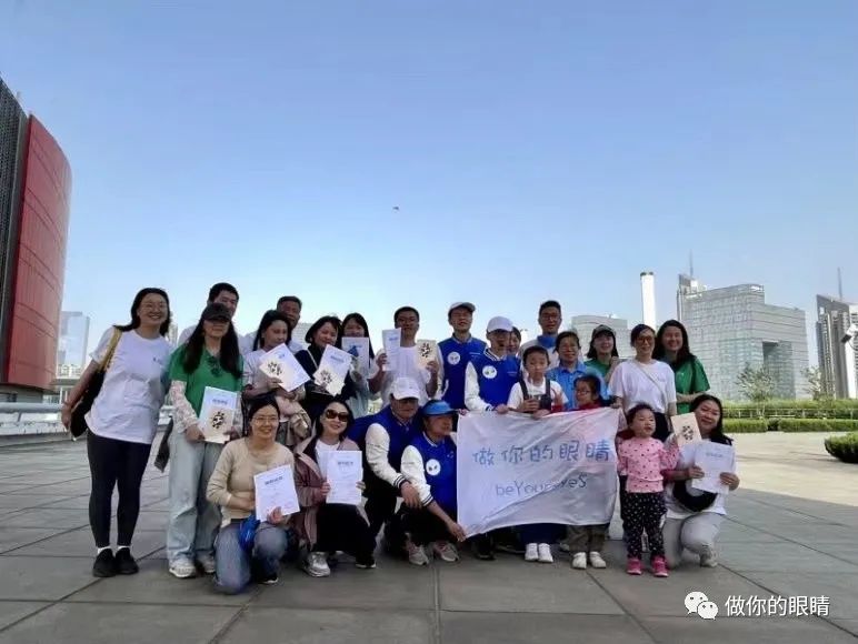 渣打银行南京分行融合活动合影 CSR activity with Nanjing Standard Chartered Bank