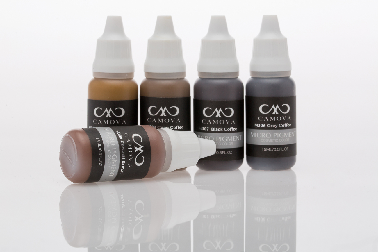 According to groups with different skin colors, CAMOVA customizes 40 colors based on actual conditions to meet the color demand of different skin colors and various parts, so as to achieve the perfect and ideal tattoo effect. New grinding process, uniform coloring and quick effect. High-end pigments, rich and delicate cream, pure color, high color saturation and stability, natural color effects suiting for various skin colors. Safe and portable independent packaging.