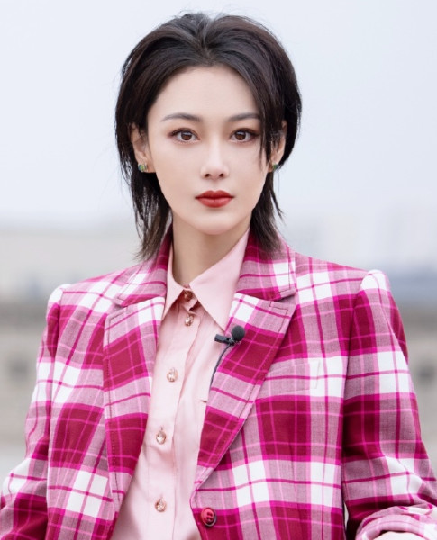 张馨予广告代言,商业演出商务咨询,费用查询